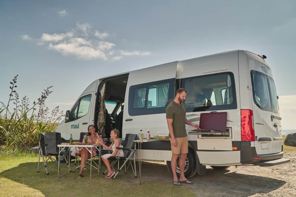 motorhome hire, BBQ cooking, road trip